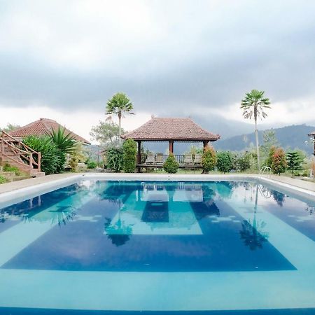 Capital O 892 Grand Pujon View Hotel And Resort باتو المظهر الخارجي الصورة